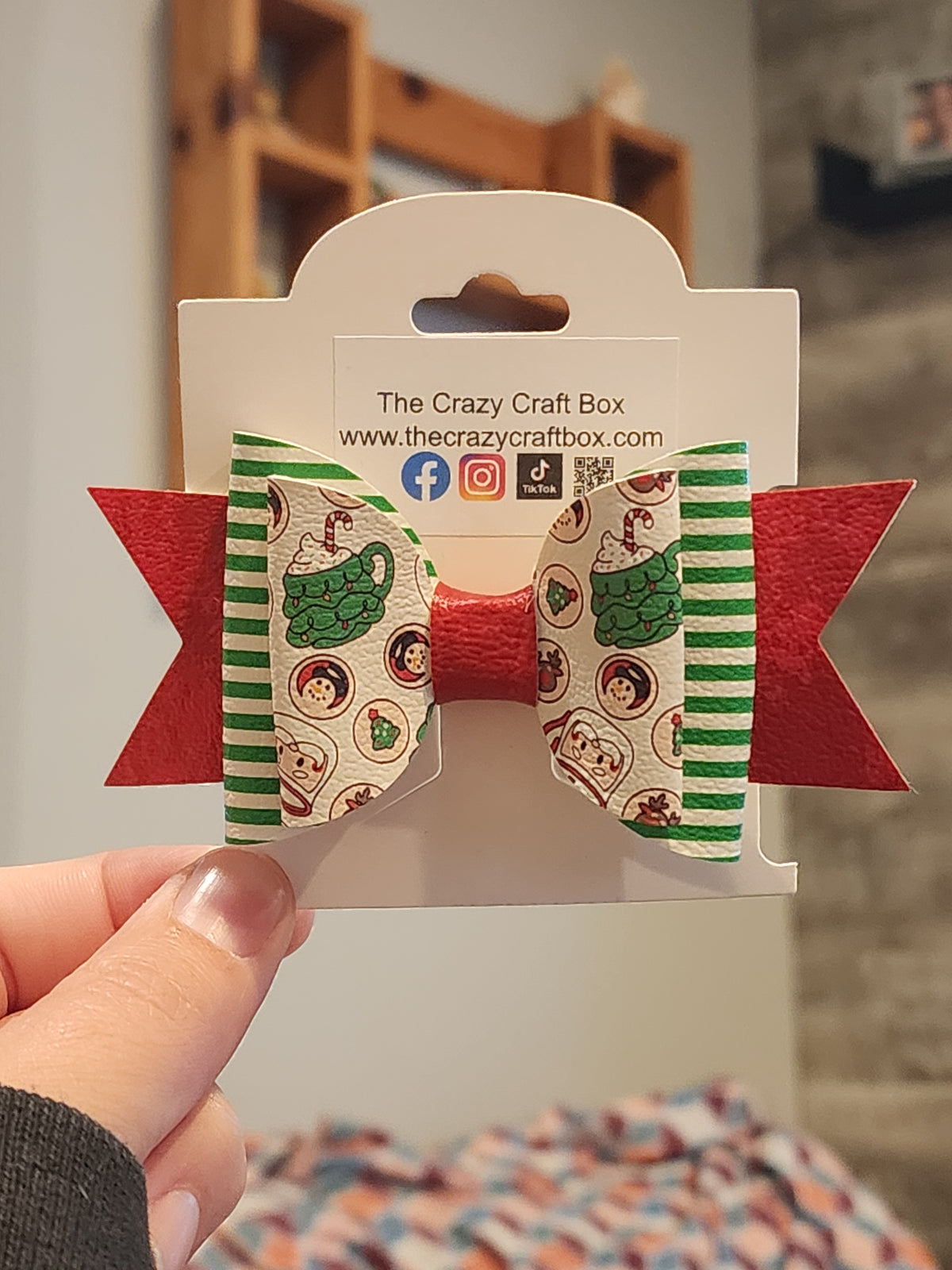 Christmas Hair Bows – Holiday Glitter Faux Leather Bows – Festive Plaid, Santa & Ornament Designs – Christmas Hair Accessories for Girls, Toddlers & Pets