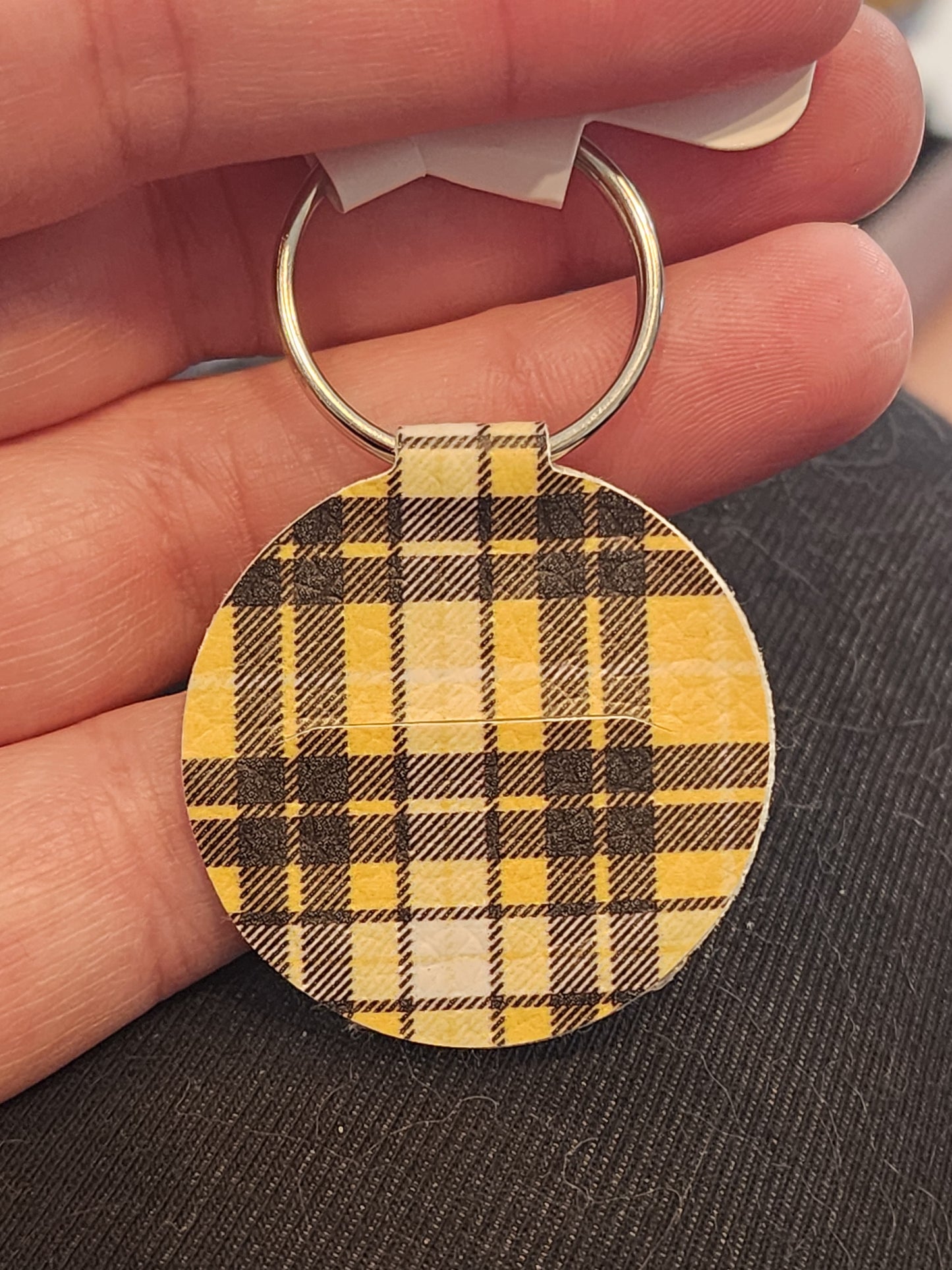 Quarter Holder Round