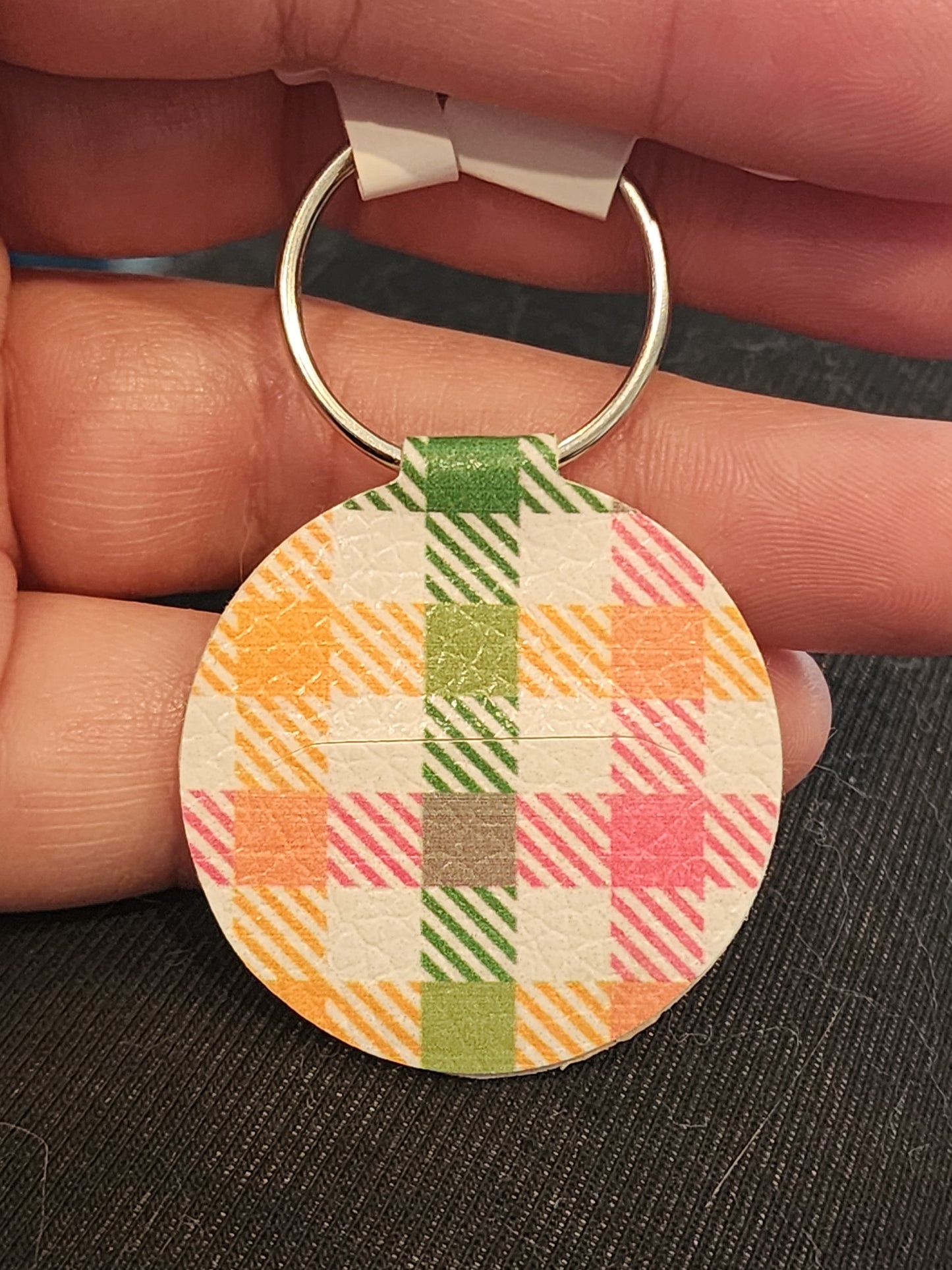 Quarter Holder Round