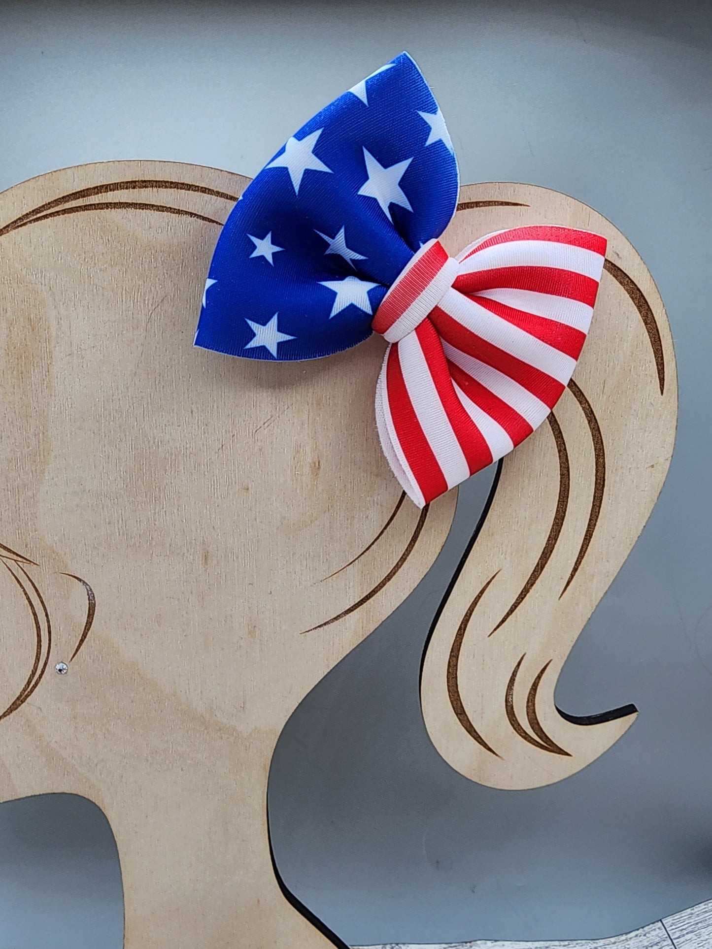 Flag Bows