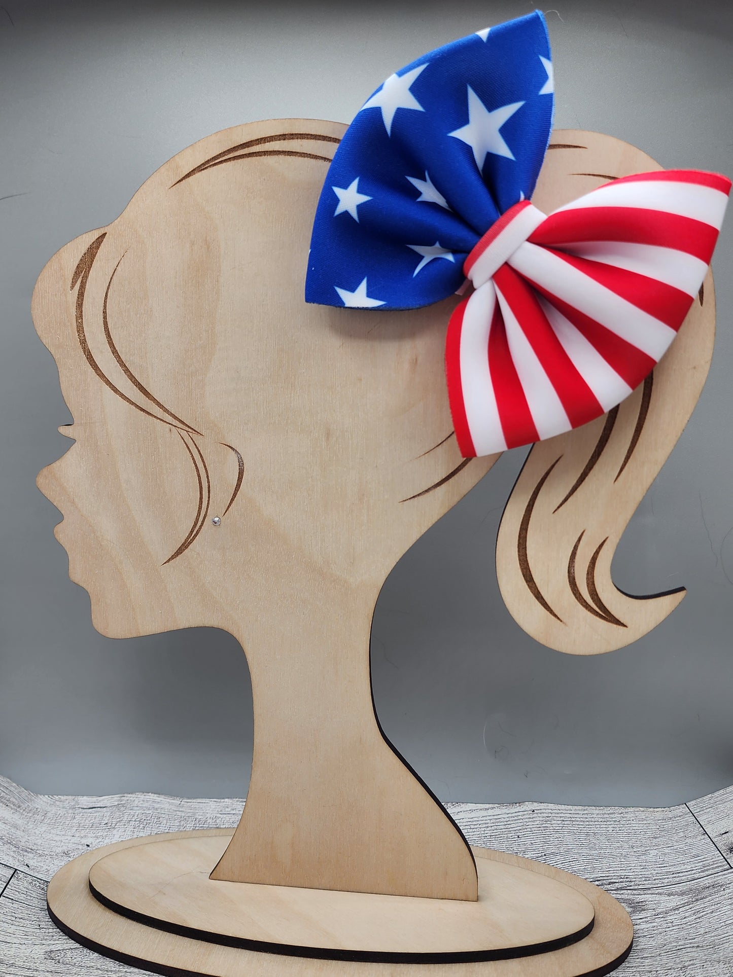 Flag Bows